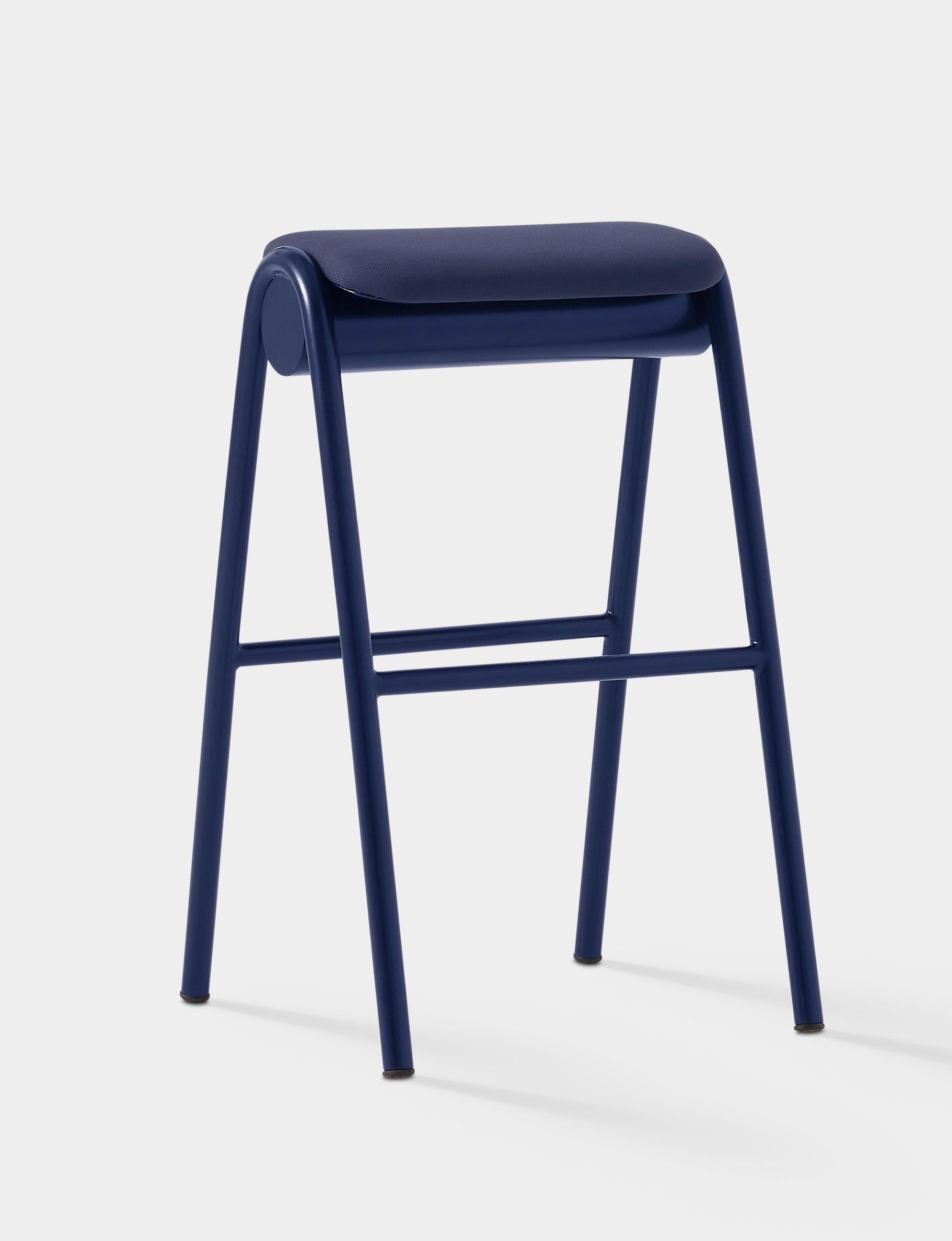 ZUM High Bar Stool by Pepe Albargues
Designed By Carlos Jiménez. 
Dimensions: D 48 x W 49 x D 79 cm.
Materials: Aluminum, foam, plywood and upholstery.

Curved plywood seat. Aluminum structure lacquered any RAL color. Foam CMHR (high resilience and