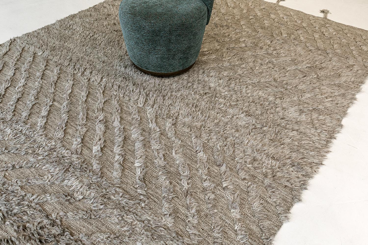 XXI secolo e contemporaneo Zuma, collezione ZigZigZag di Madam Chair da Mehraban in vendita