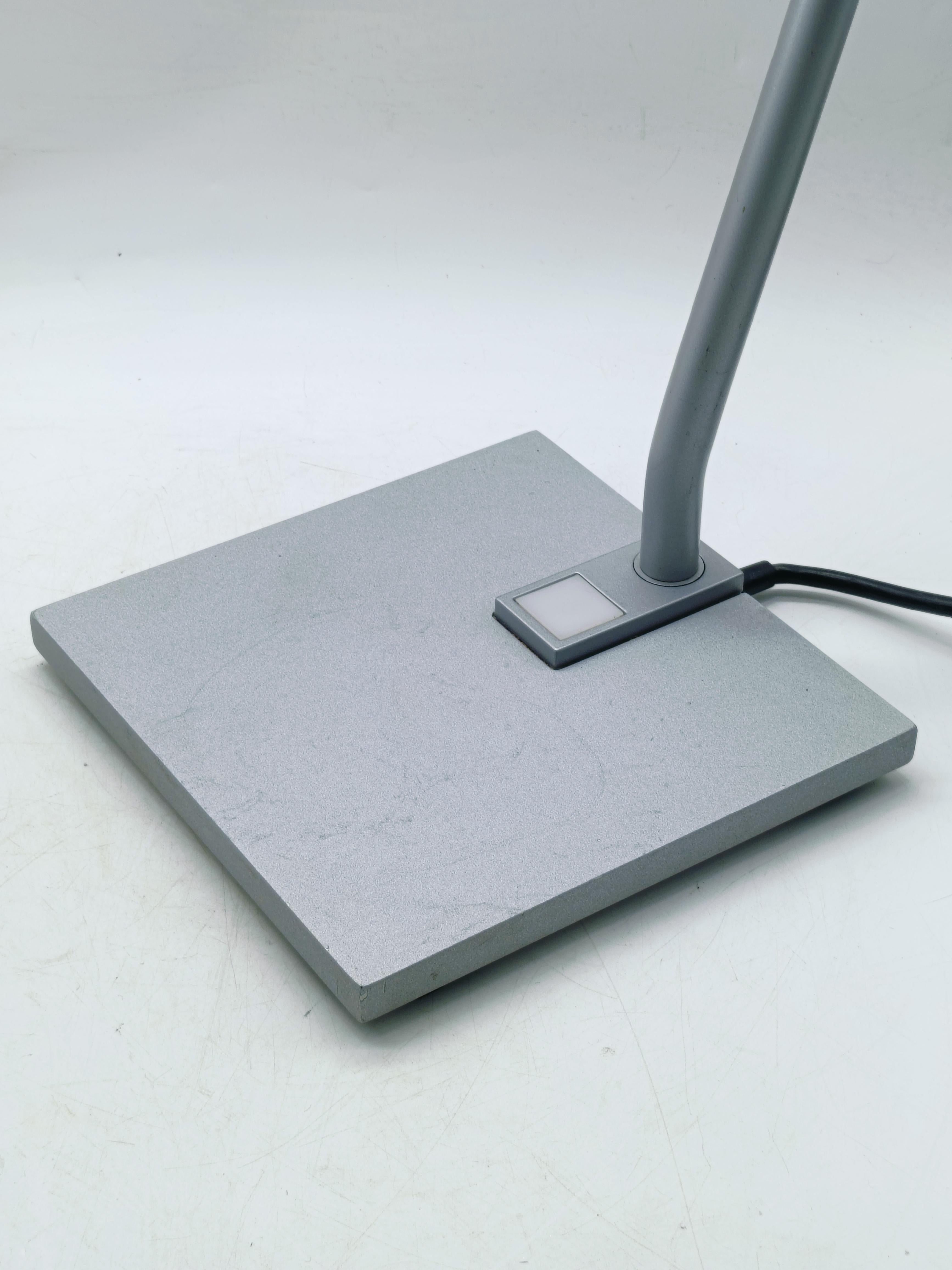 Zumtobel Staff Lámpara de Mesa Mod. S9706030 , Alemania Años 70 Late 20th Century en venta