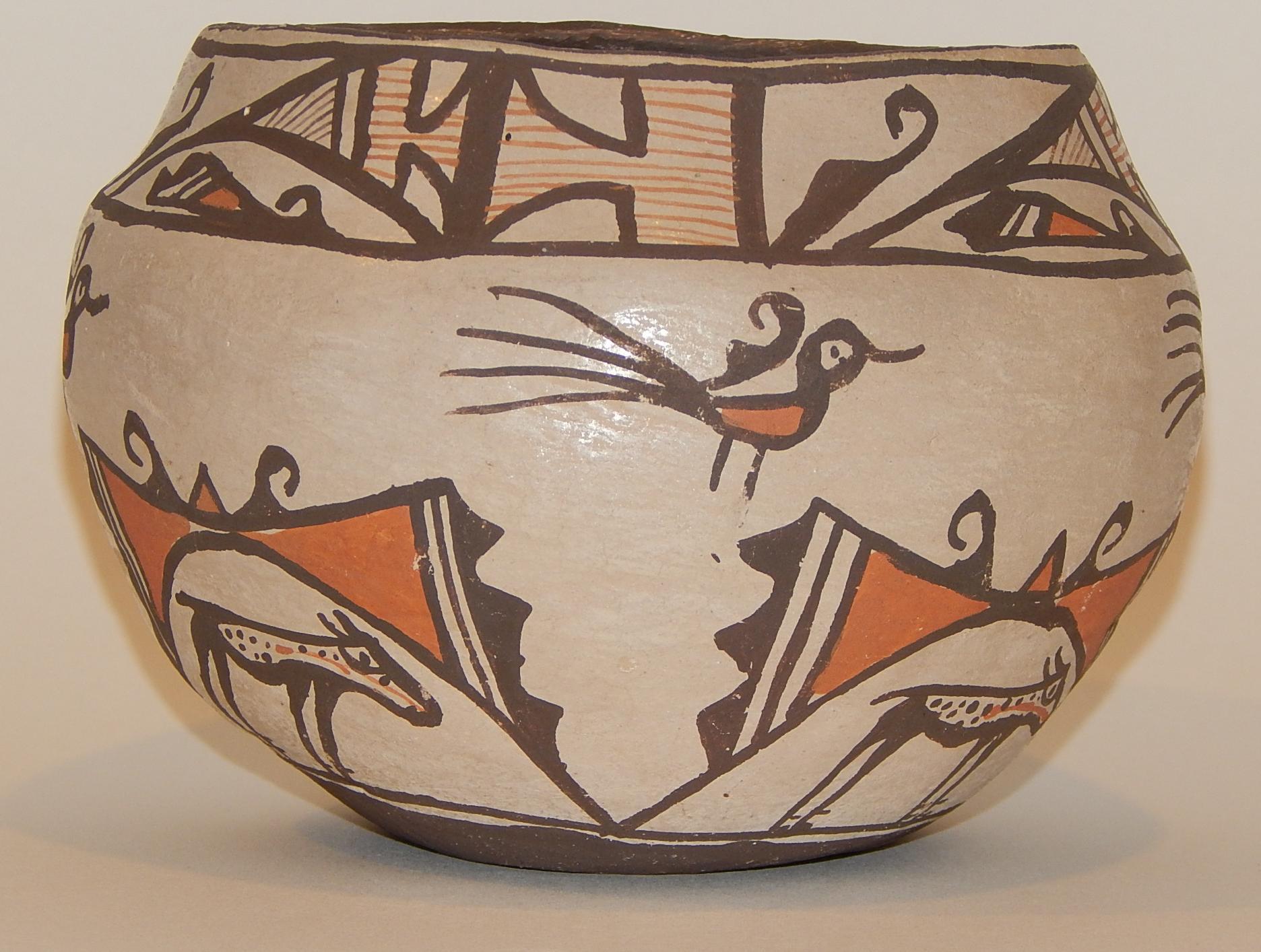 Argile Zuni - Pot en forme de cœur amérindien en vente