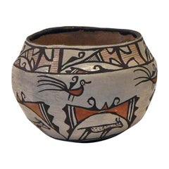 Zuni Native American Heartline Pot