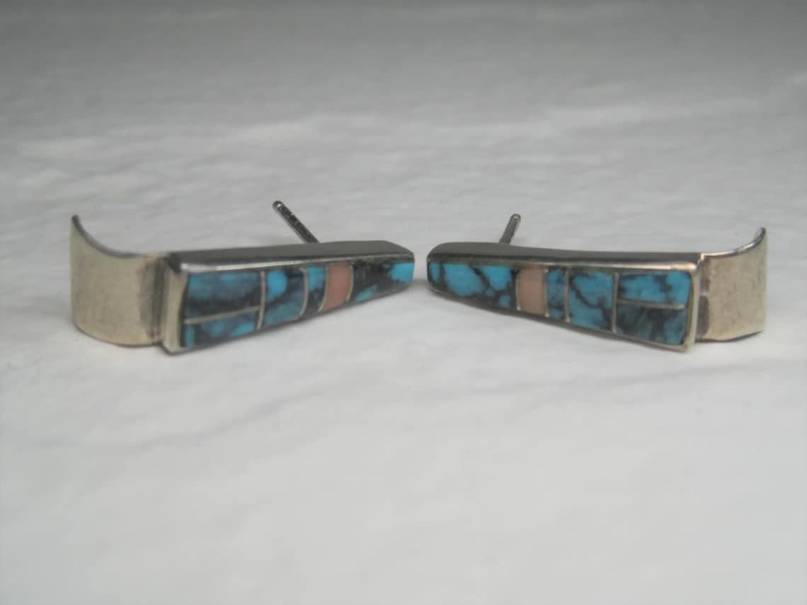 Zuni Turquoise Inlay Earrings Sterling In Good Condition For Sale In Webster, SD