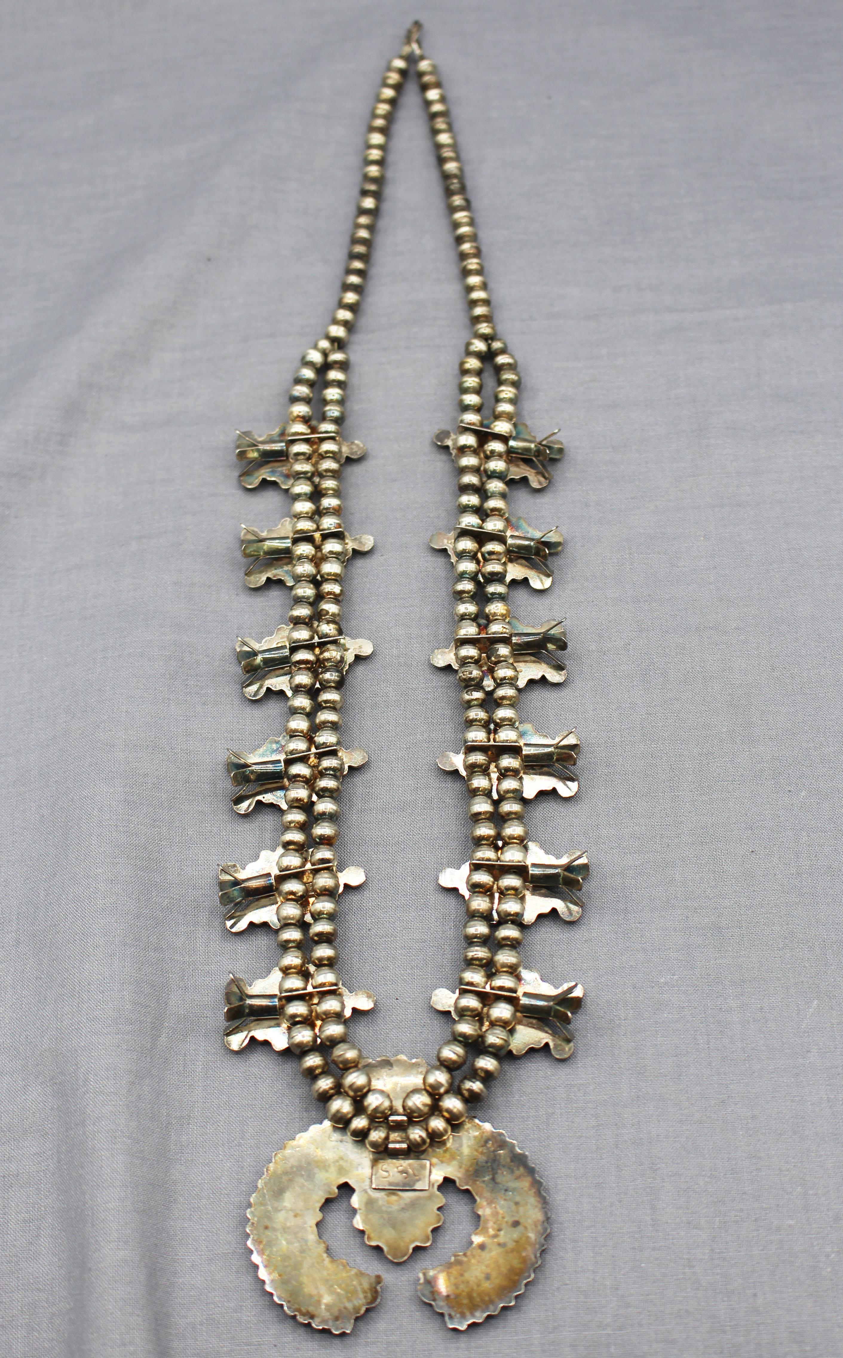Late 20th Century Zuni Turquoise & Sterling Silver Needlepoint Squash Blossom Necklace & Earrings For Sale