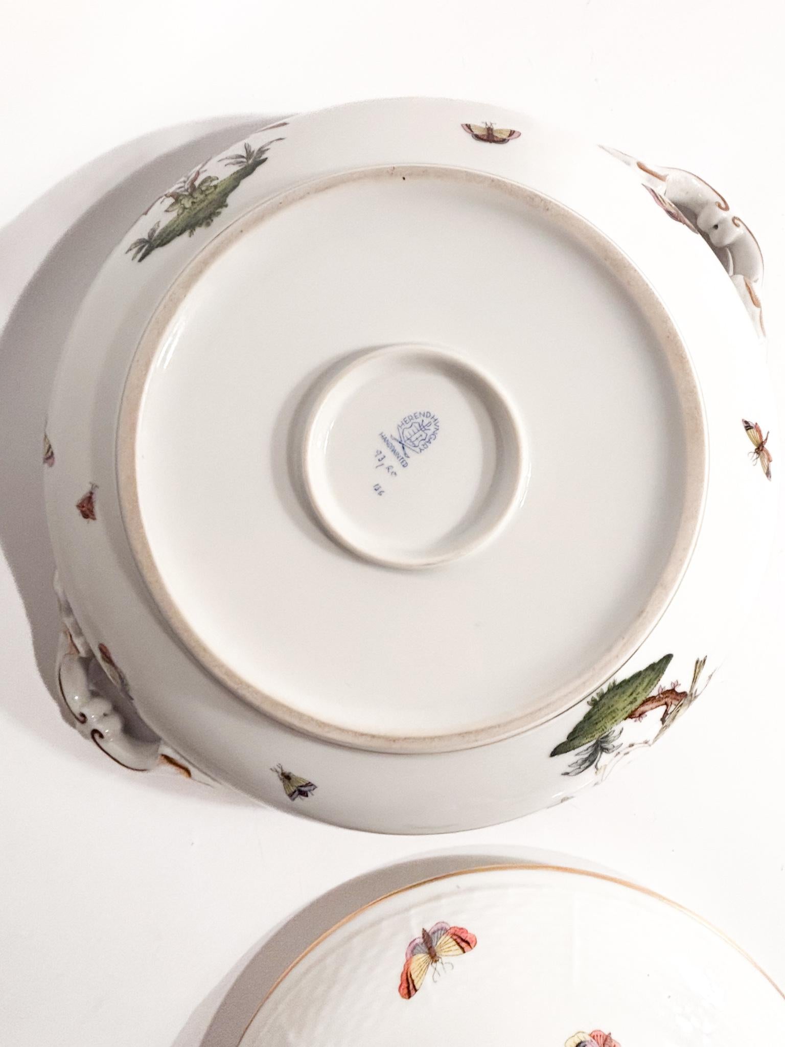 Zuppiera Centrotavola in Porcellana di Herend Rothschild Anni 70 im Angebot 9