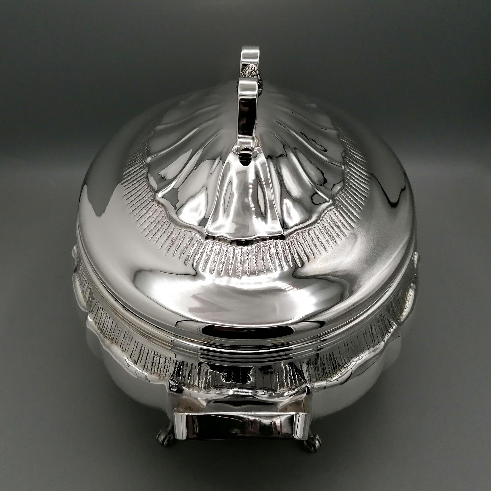 Italian solid silver 800's tureen in baroque style In New Condition For Sale In VALENZA, IT