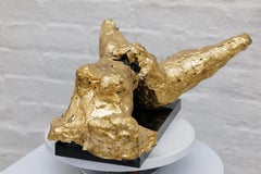 Torso femminile in caduta libera - Scultura figurativa espressionista di Zura