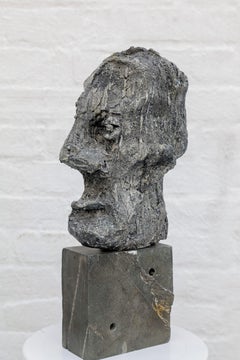 Portrait – Sculptural Head with Expressionist Minimalism by Zura