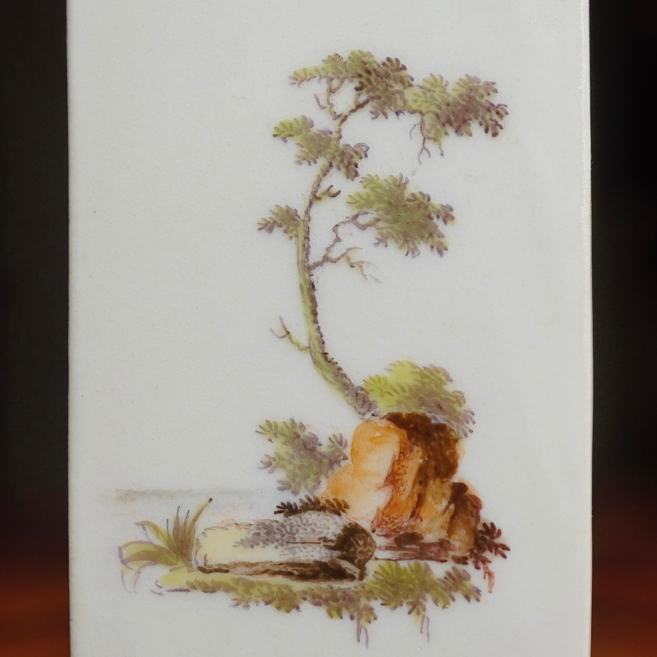 Zurich Swiss Porcelain Tea Canister, Finely Painted Landscapes, circa 1775 For Sale 1
