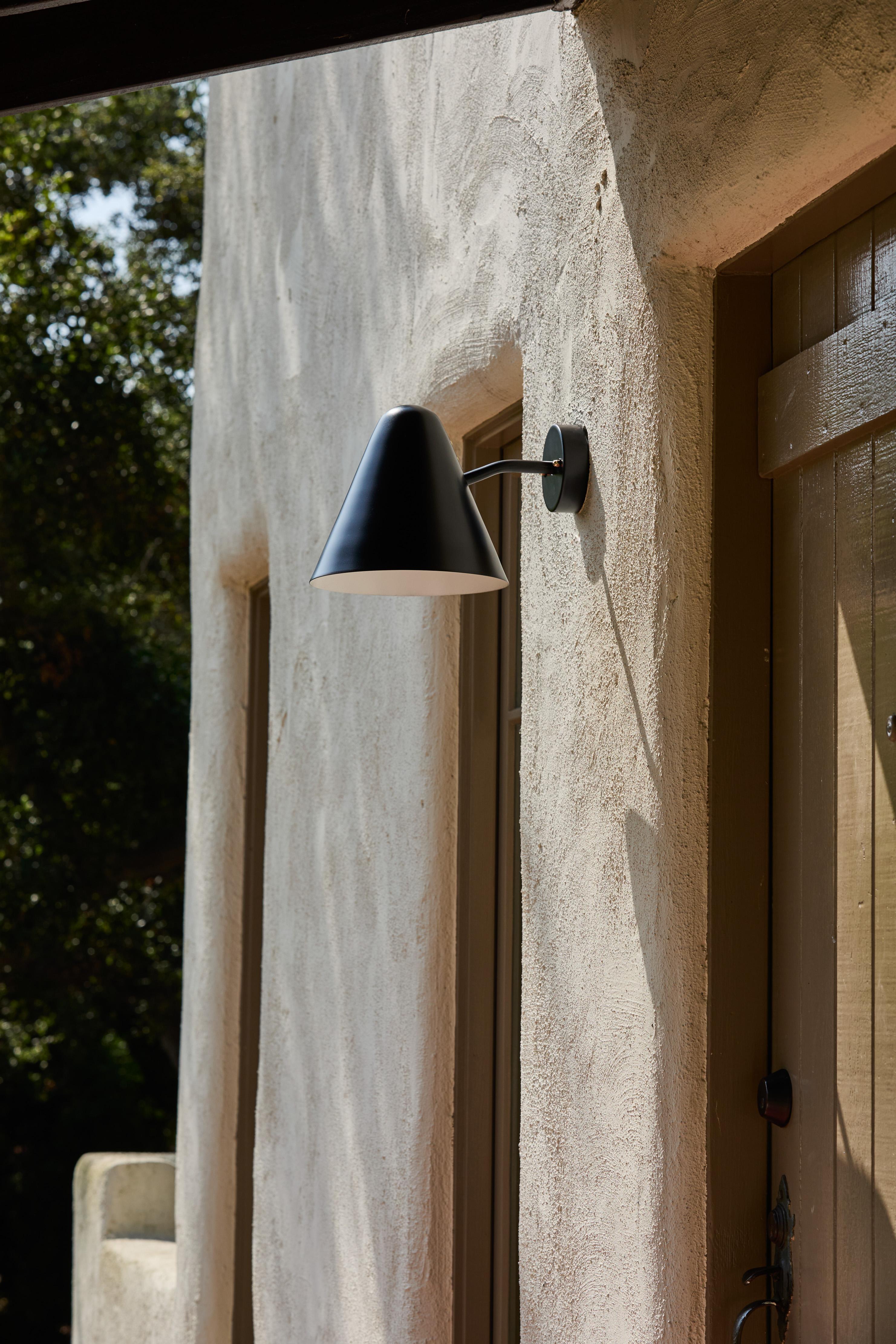 Mid-Century Modern 'ZuZu' Black Painted Brass Wall Sconce in the Style of Jacques Biny For Sale