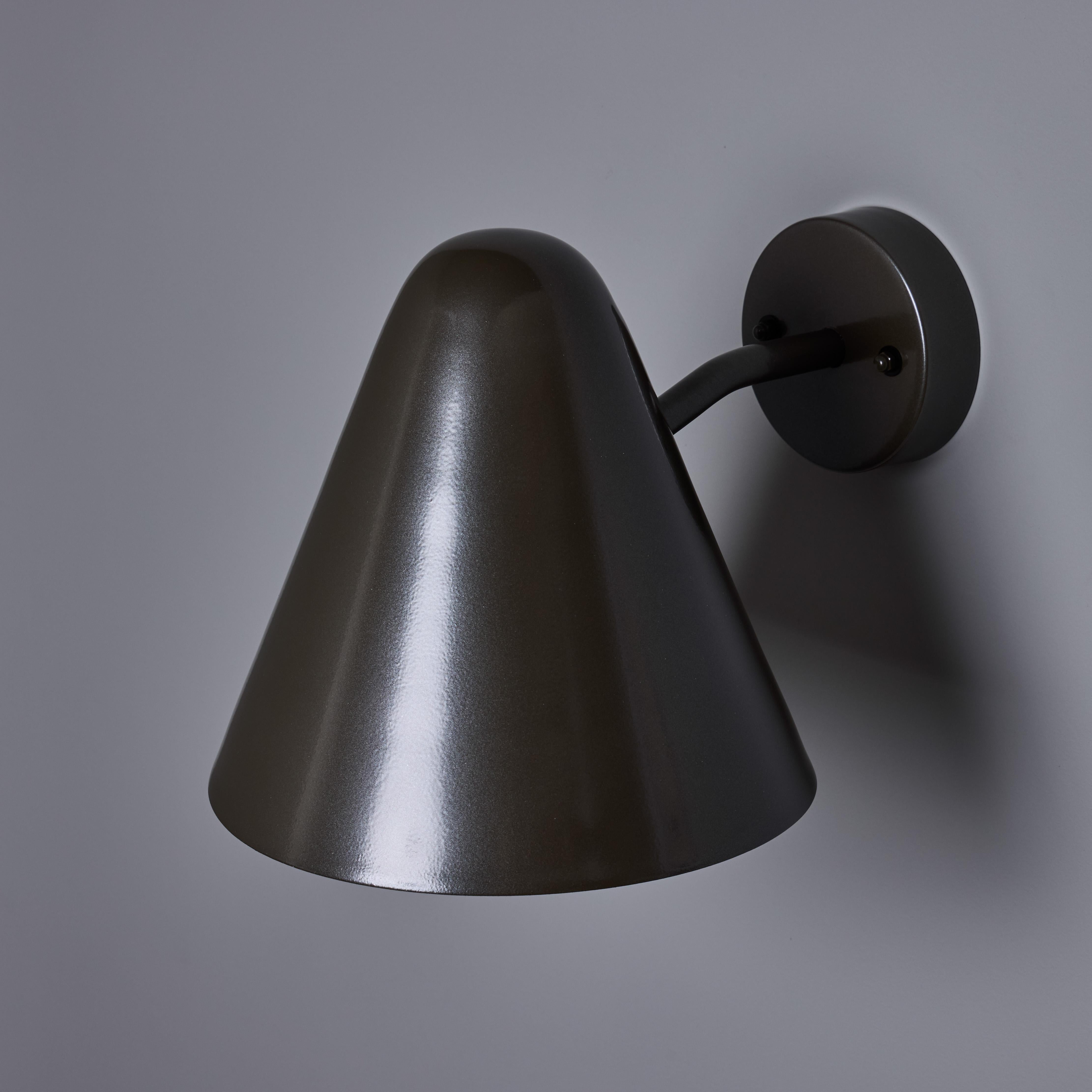 Applique murale en laiton peint bronze 'ZuZu' dans le style de Jacques Biny en vente 7