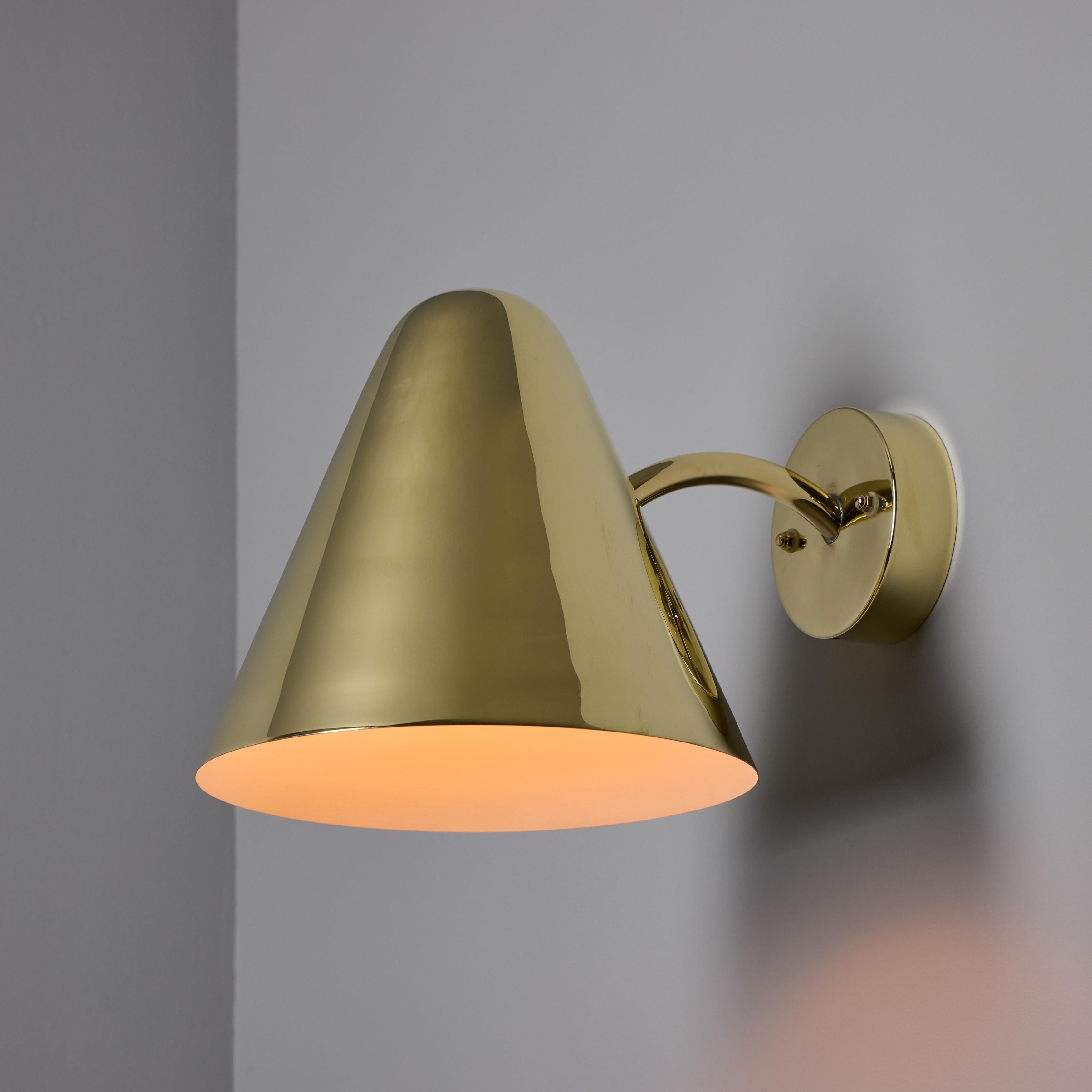 Laiton Applique murale en laiton poli 'ZuZu' dans le style de Jacques Biny en vente