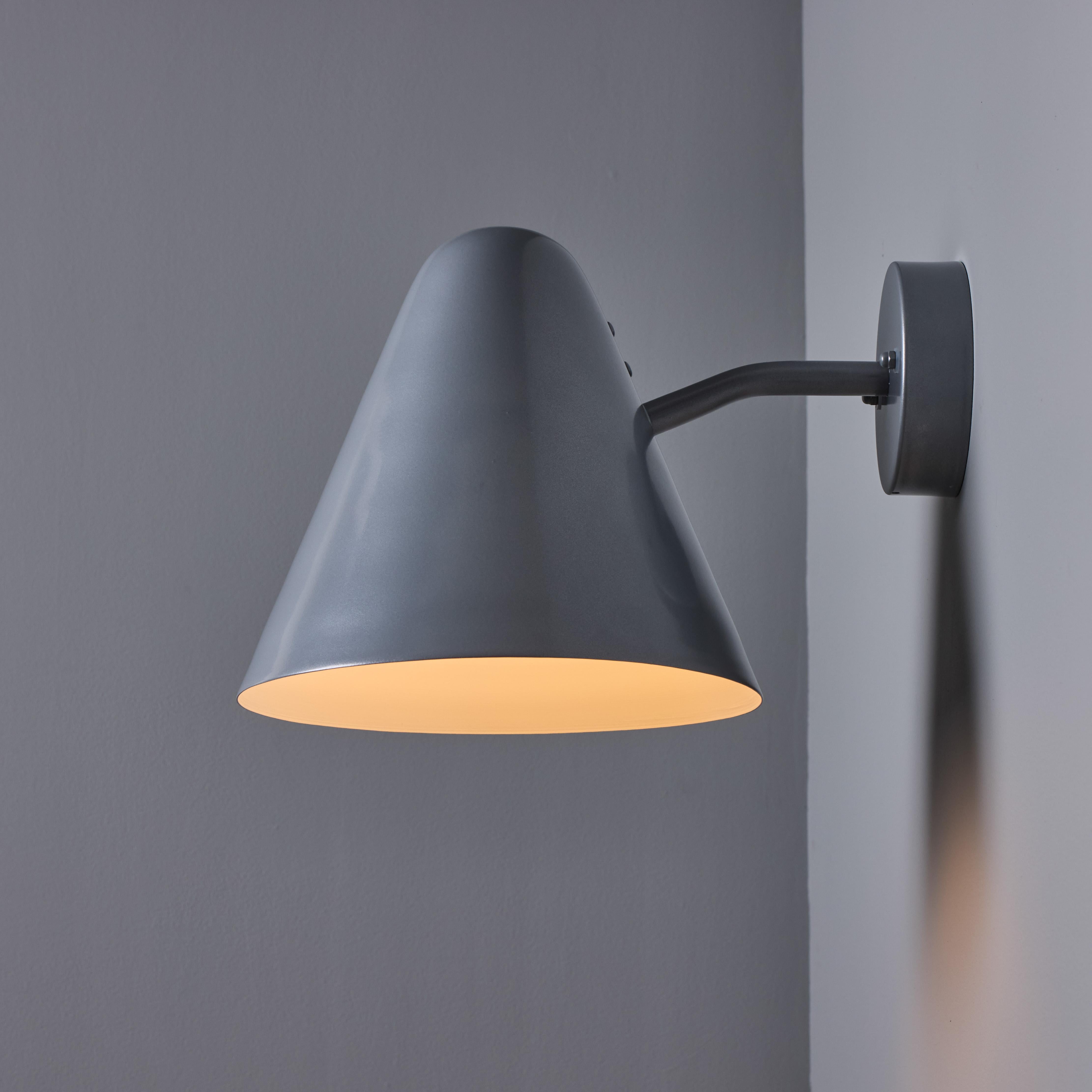 Wandleuchter 'ZuZu' aus silberfarbenem Messing im Stil von Jacques Biny im Angebot 11
