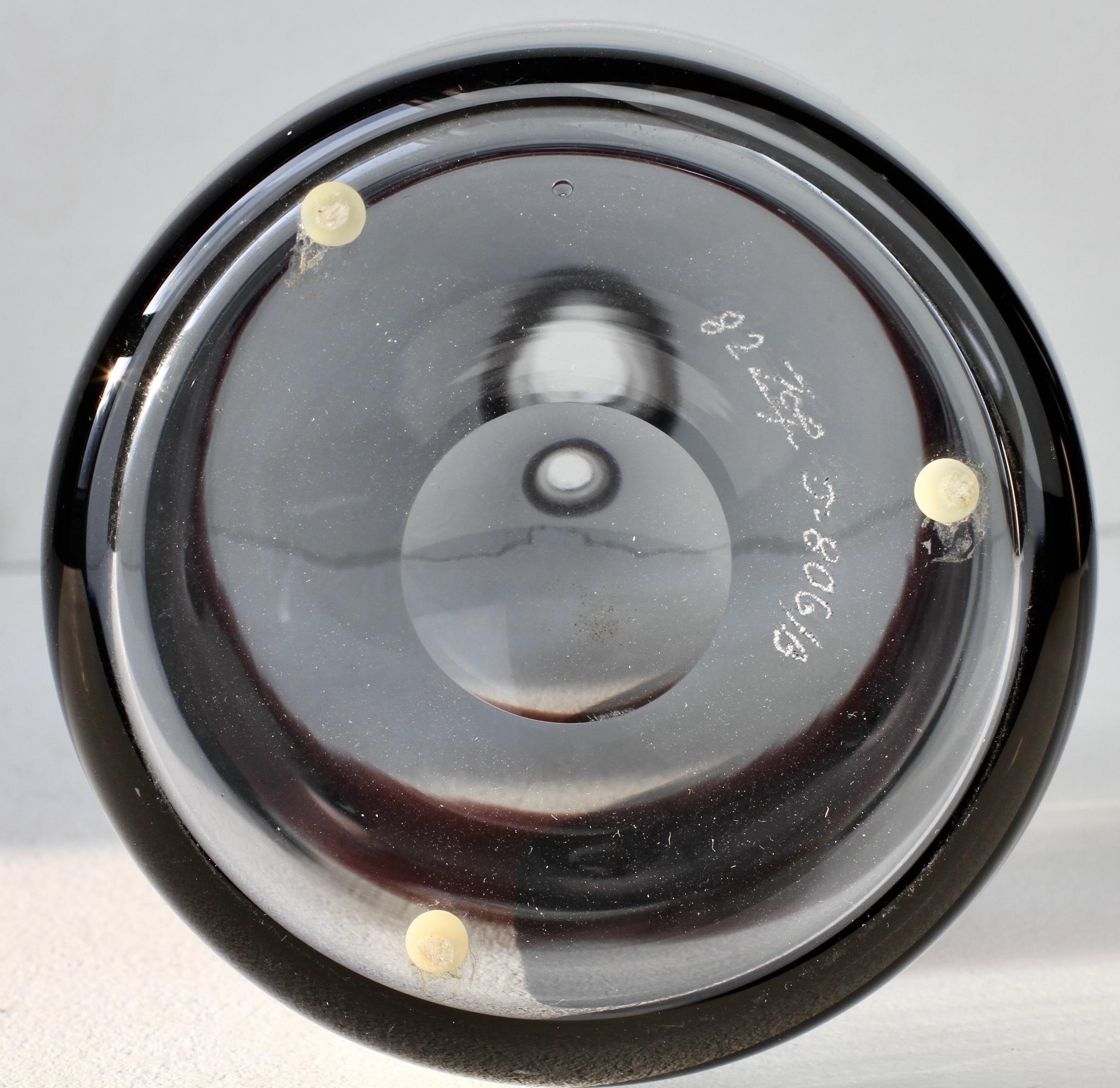 Rare vase bouteille en verre bullé violet de Zwiesel, moderne du milieu du siècle dernier en vente 12
