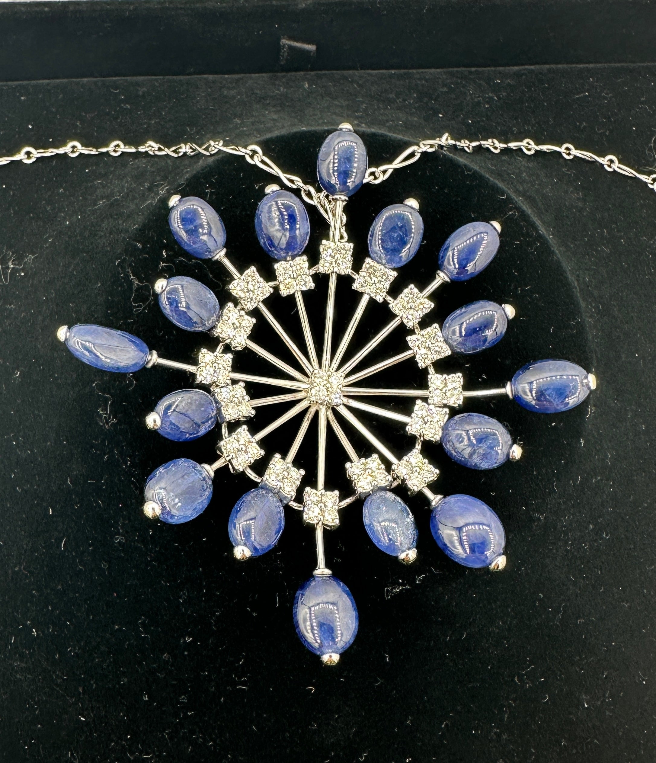 Zydo 16 Sapphire 68 Diamond Pendant Necklace 3.25 Inches 18 Karat White Gold In Excellent Condition For Sale In New York, NY