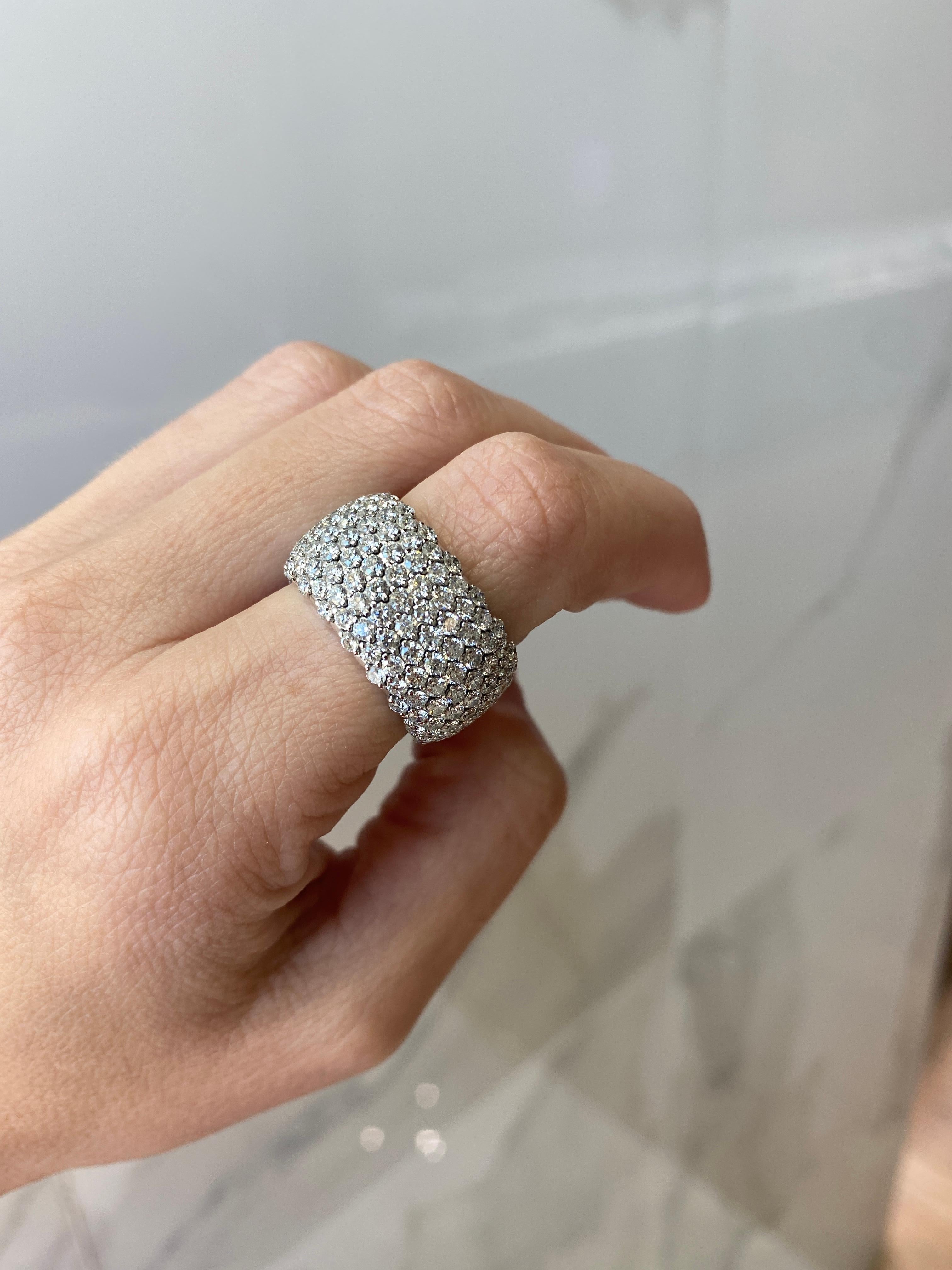 Zydo Bague extensible en or blanc 18 carats avec diamants ronds de 6,32 carats de poids total en vente 3