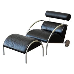 Zyklus Chair and Ottoman by Peter Maly