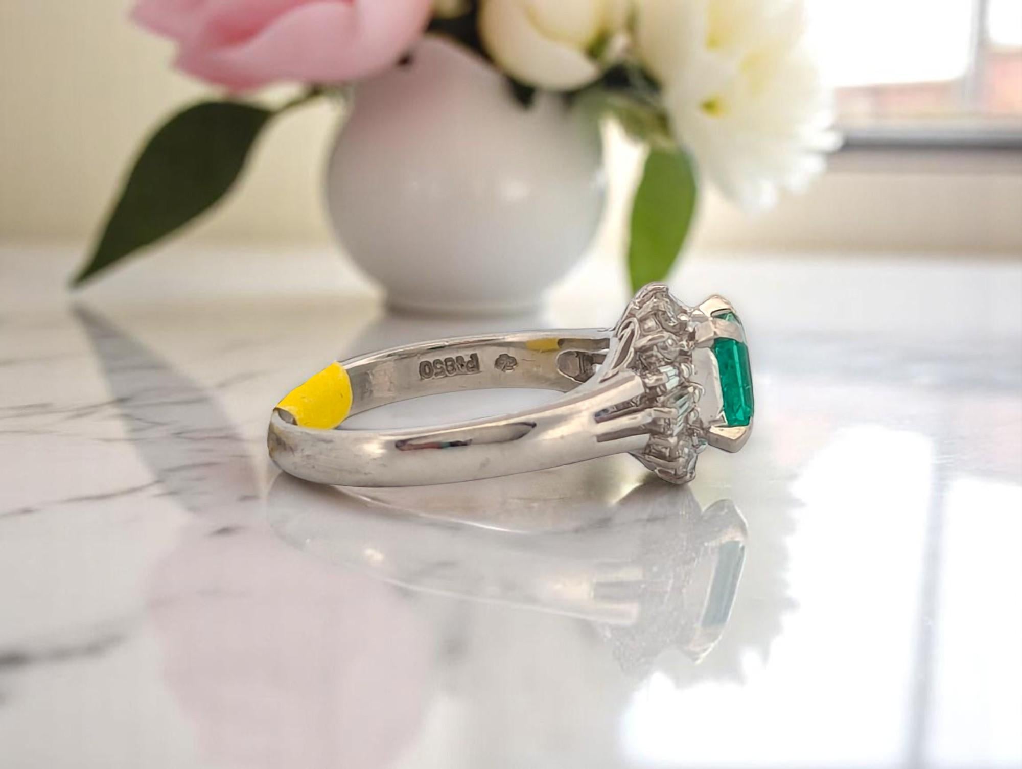 💍 A Legacy in Platinum & Emerald
The Zylah Ring is a masterpiece of fine jewelry craftsmanship, featuring a 0.47-carat natural emerald (May’s birthstone) embraced by 0.25 carats of natural diamonds in platinum 950 for enduring brilliance. Perfect