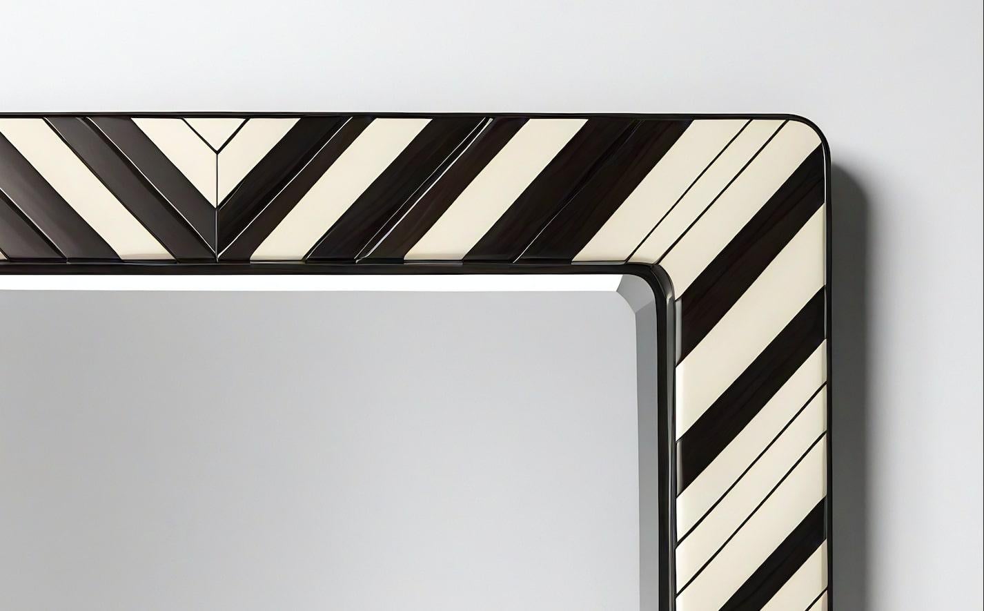 Indien Miroir mural ZZ inspiré par le chevron, fabriqué à la main par Artisanal en vente